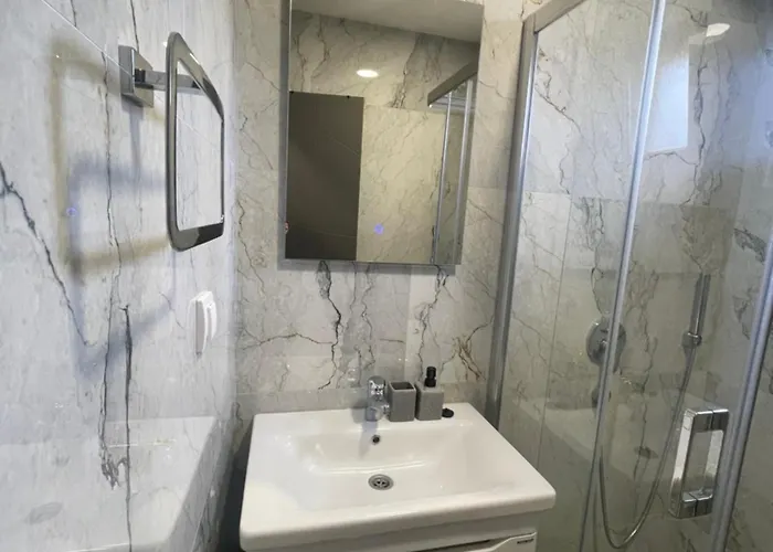 Jutarnja Zvezda Kop 아파트